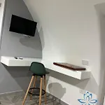 Orchidea Celeste Bed & Breakfast